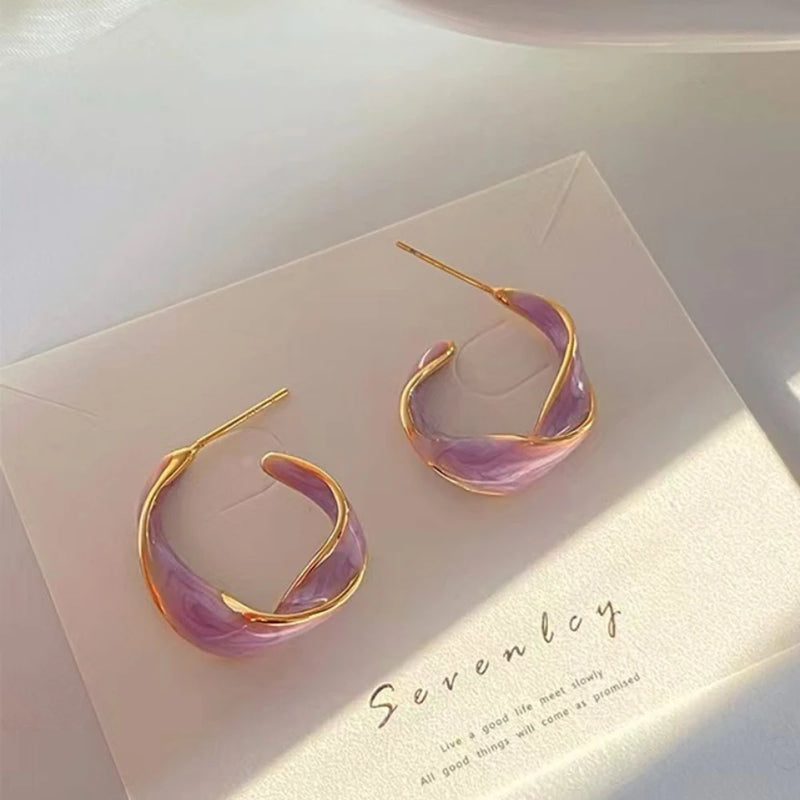 Lavender Purple Earrings for Woman Metal Golden Twisted Art Line Purple Stud Earrings Gift Jewelry 2024 New Fashion Wholesale