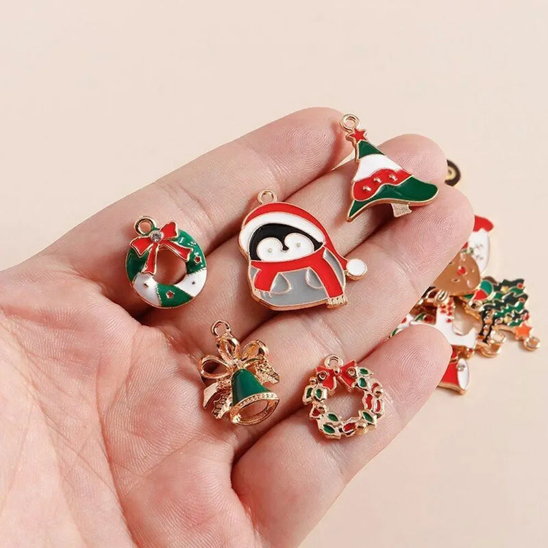 10x Enamel Christmas Tree Decor Santa Claus Wreath Snowman Pattern Xmas Pendant Necklaces Earrings Bracelets DIY Handmade Craft