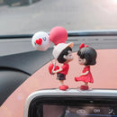 Paar süße Ornamente für das Auto, Auto Dekoration niedliche Cartoon Pärchen Action, Cartoon Armaturenbrett Dekorationen, niedliche liebevolle Kuss C