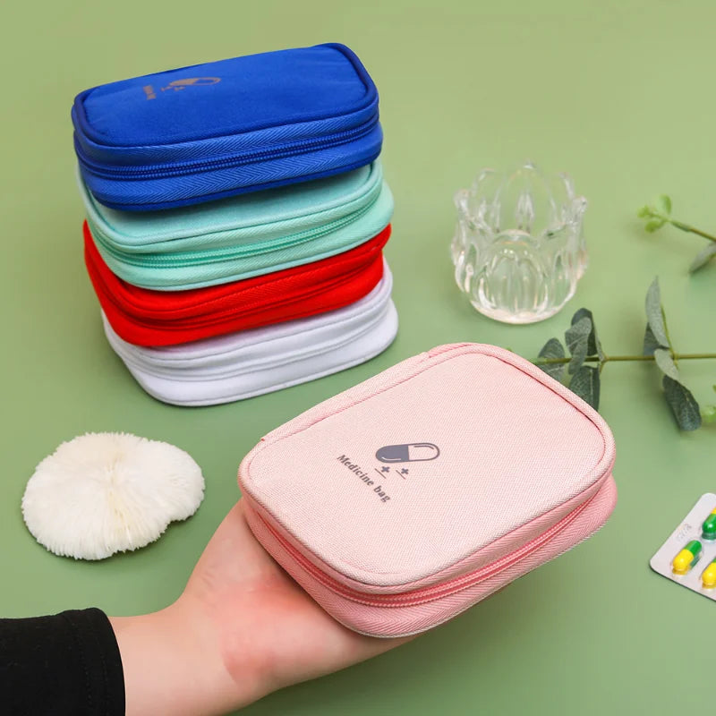 Outdoor First Aid Kit Bag Travel Home Camping Portable Mini Medical Pouch Pill Storage Bags Emergency Survival Kits