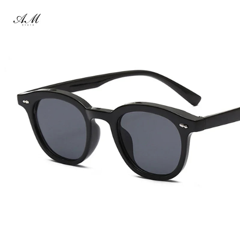 Round Vintage Sunglasses Women Brand Designer Sun Glasses Female Retro Fashion Rivet  Eyewear Black Mirror Oculos De Sol