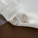 Round Wreath Bow Pearl Stud Earrings Elegant Trend Fashion Korean Women Jewelry Simple Pearl Stud Earrings Small Zircon Ear Clip