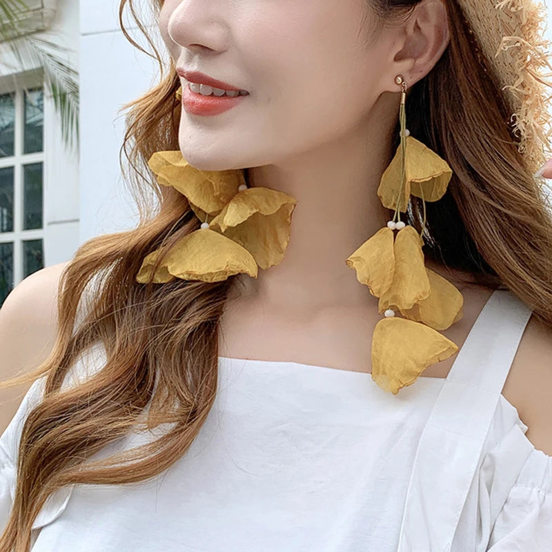 Long Drop Multi Colors Yarn Flower Petal Earrings For Women Artistical Fashion Jewelry Aesthetic Trendy Accessories Gift 2023387
