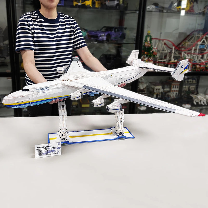 Airplane Architecture AN-225 Large Transport Aircraft Model Building Blocks Big Size 5350PCS Brick Set Assembly Kid Toy For Gift