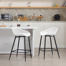 2X Barhocker aus Kunststoff, Thekenhocker mit hohler Rückenlehne, Fußstütze, hoher Küchenhocker für Esszimmer, Bar, Terrasse im Freien