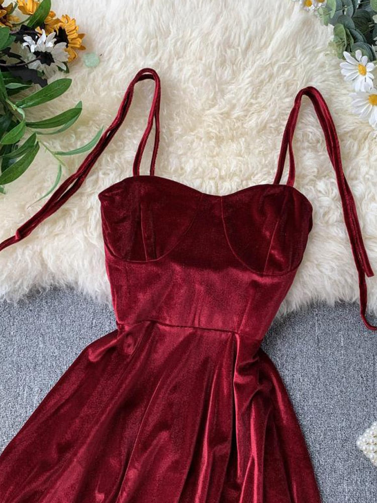 YuooMuoo Elegant Vintage Gothic Spaghetti Strap Dress 2022 Early Fall Basic Women Short Party Dresses Slim High Waist Mini Dress