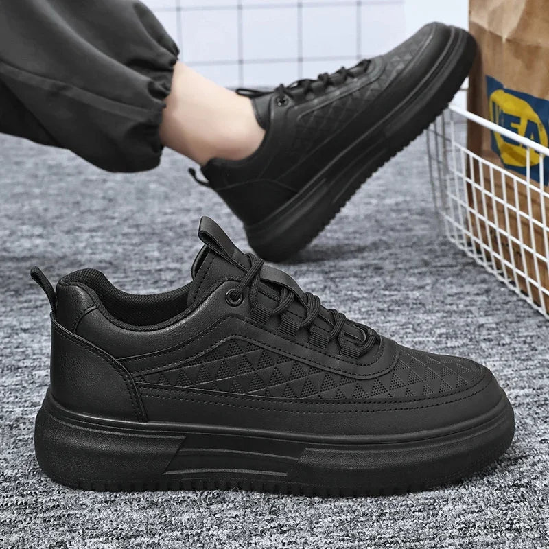 Fashion White Men Casual Sneakers Outdoor Platform Runing Shoes Breathable Mens Sport Shoes Light Walking Shoes Tennis Shoes