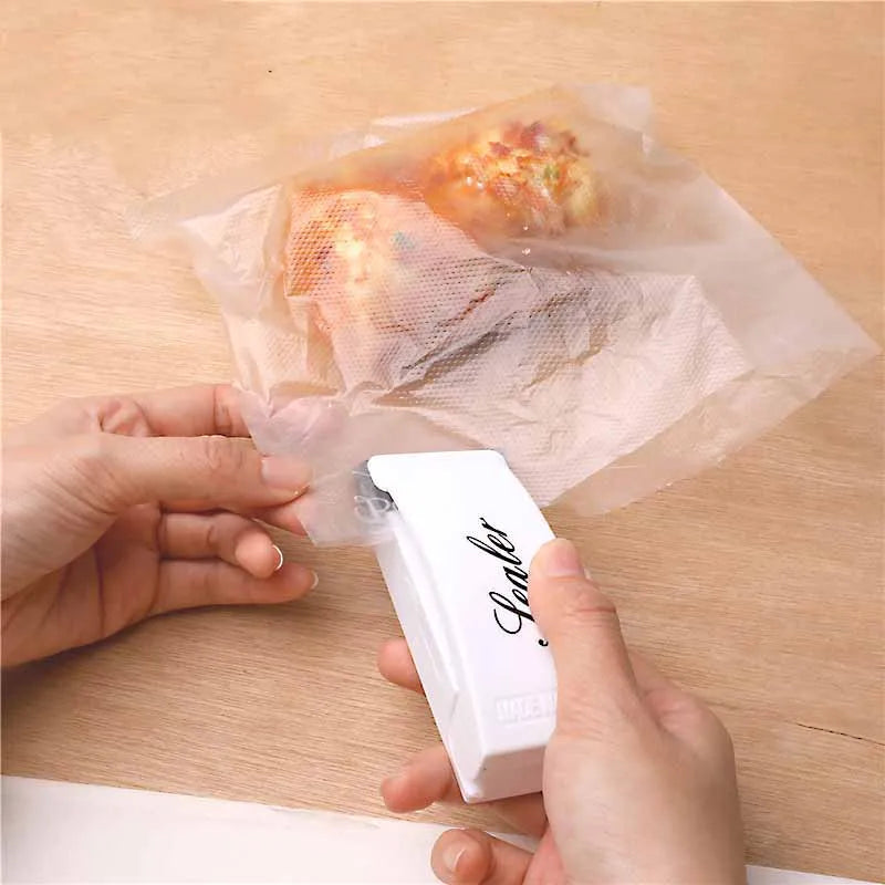 Plastic Heat Bag Sealer Food Packaging Sealing Machine Portable Snack Bag Sealing Clip Kitchen Storage Accessories Home Gadgets