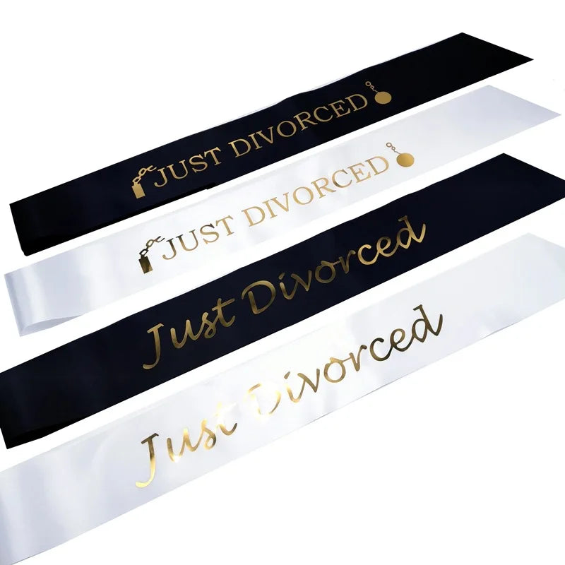 Black Gold Just Divorced Sash Tiara Crown Headband for Women Happy Divorce Party Decoration Supplies Favor Gifts