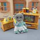 Forest Family 1/12 Kitchen Furniture Bathroom Bedroom Bakeware Sets Miniature Model Dollhouse Accessories Refrigerator Girl Gift