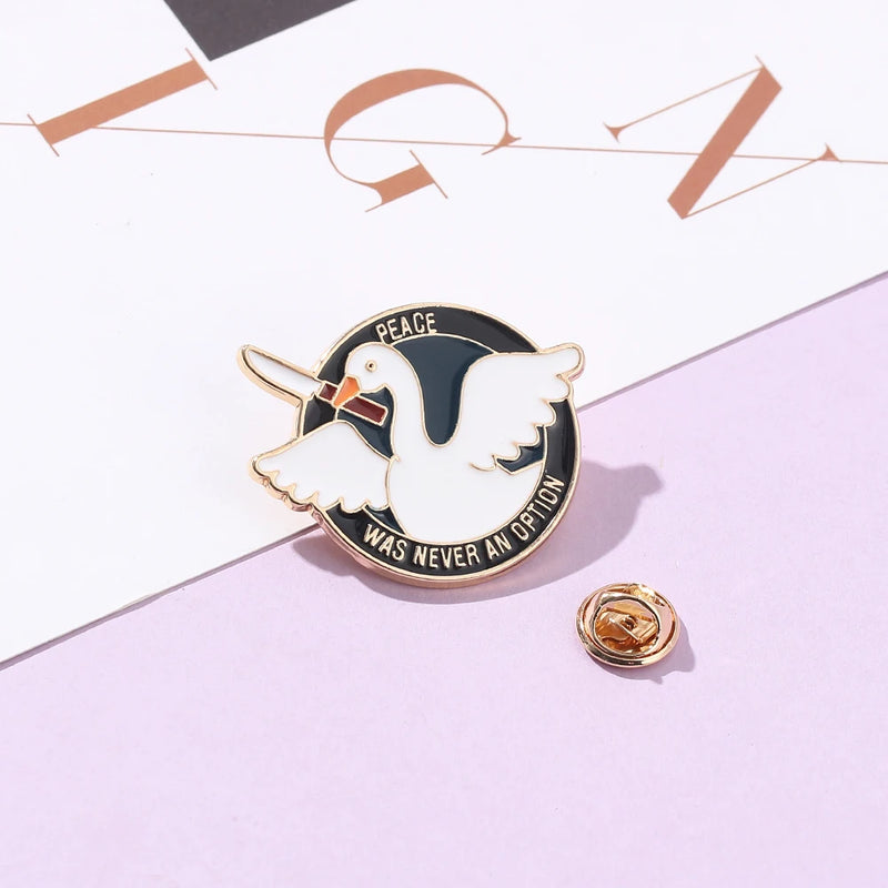 Goose Do Crimes Brooch Animal Enamel Pins Peace Option Metal Round Badge Backpack Lapel Pin Fashion Jewelry Gift