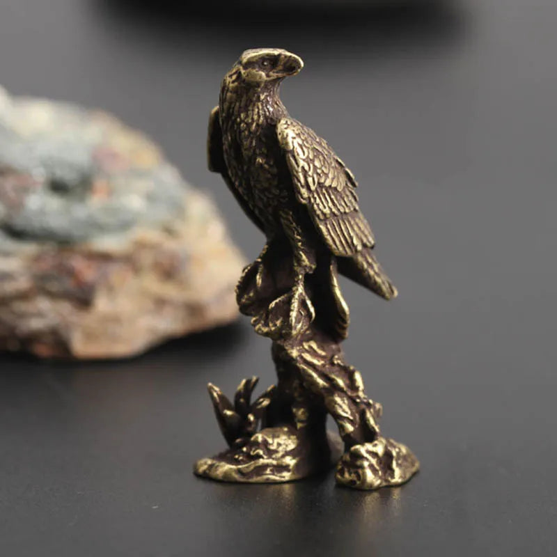 Eagle Statue Miniature Sculpture Vintage Copper Bird Figurine Handmade Crafts For Interior Desk Animal Decoration