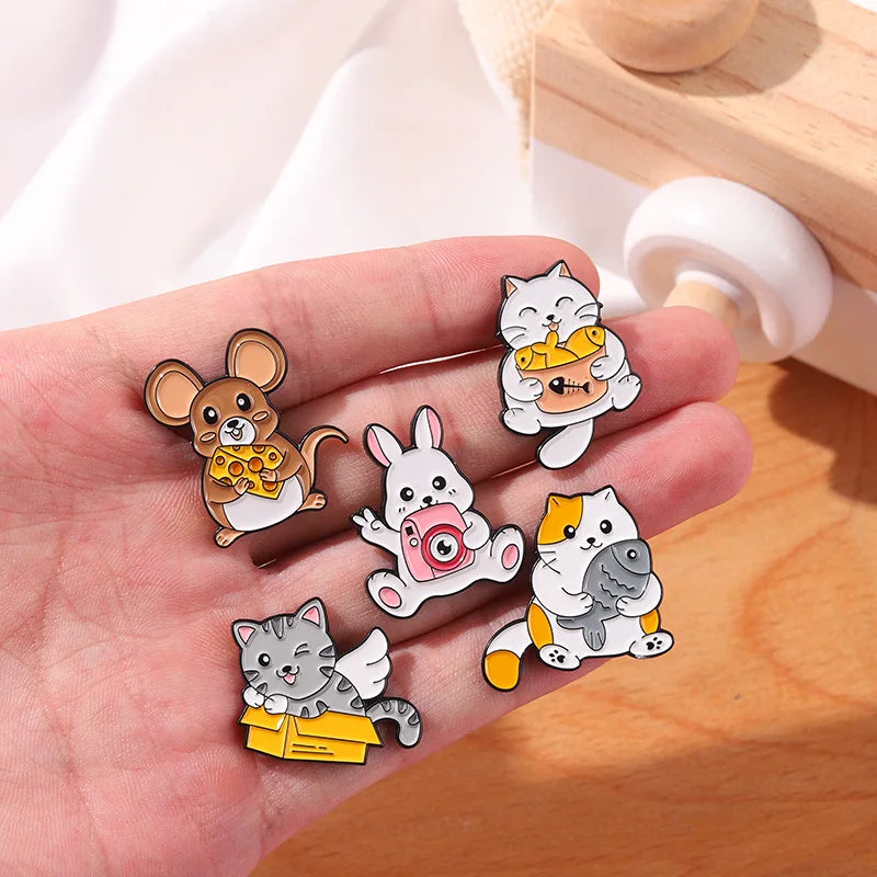 cat Rabbit and mouse animal Enamel Lapel Pin Cartoon Metal Brooch Jewelry For Women Men Hat Backpack Bags Badge Pins Kids Gifts