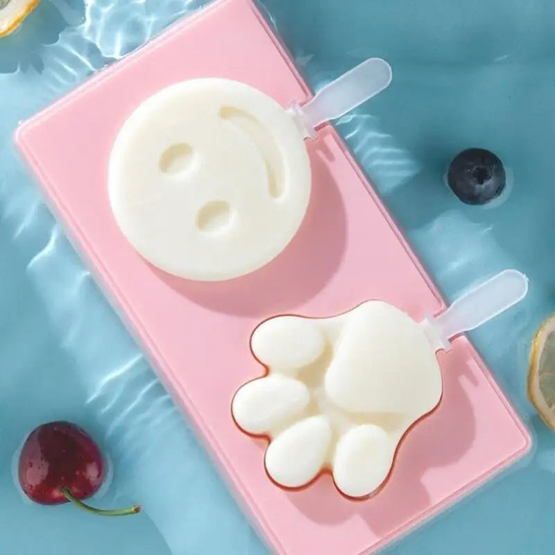Silicone Ice Cream Mold Popsicle Siamese Molds with Lid DIY Homemade Ice Lolly Mold Cartoon Cute Image Handmade Kitchen Tools