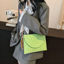 Summer Beach Straw Clutch Bag Cute Crossbody Bag for Women Travel Shoulder Bags Purse Ladies Casual Wicker Handbags