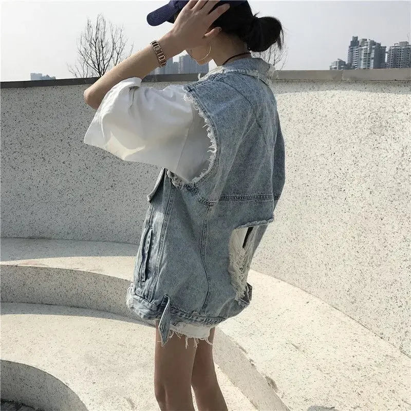 Women's Ripped Denim Vest Sleeveless Top Coat Korean Fashion Streetwear Retro Loose Spring Summer Autumn Student Jacket New