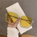 2024 New Vintage Fashion Sunglasses For Women Metal Square Frame Luxury Shades Pink Sun Glasses Photograph Sun Eyewear UV400