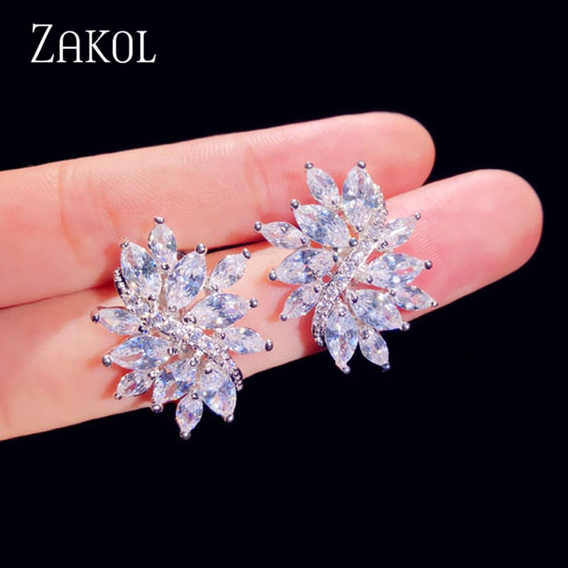 ZAKOL Delicate Cubic Zircon Crystal Stud Earrings for Women Fashionable White Color Flower Handmade Wedding Jewelry EP480