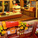 HUIQIBAO 1547PCS City Street View French Vintage Style Bread Bakery Model Building Blocks Architecture House Bricks Toys for Kid