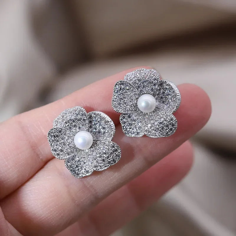 Korea New Design Fashion Jewelry Delicate Copper Set Zircon Silver Color Flower Pearl Earrings Elegant Women's Party Accessories