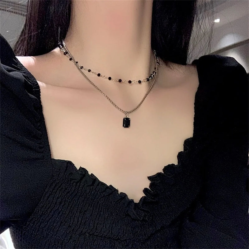 Retro Double Layer Clavicle Chain Necklace For Women Dark Style Black Acrylic Crystal Gemstone Choker Elegant Party Jewelry