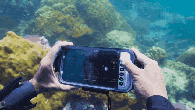 HotDive: Turn your phone into an all-in-one smart diving kit-Wholesale