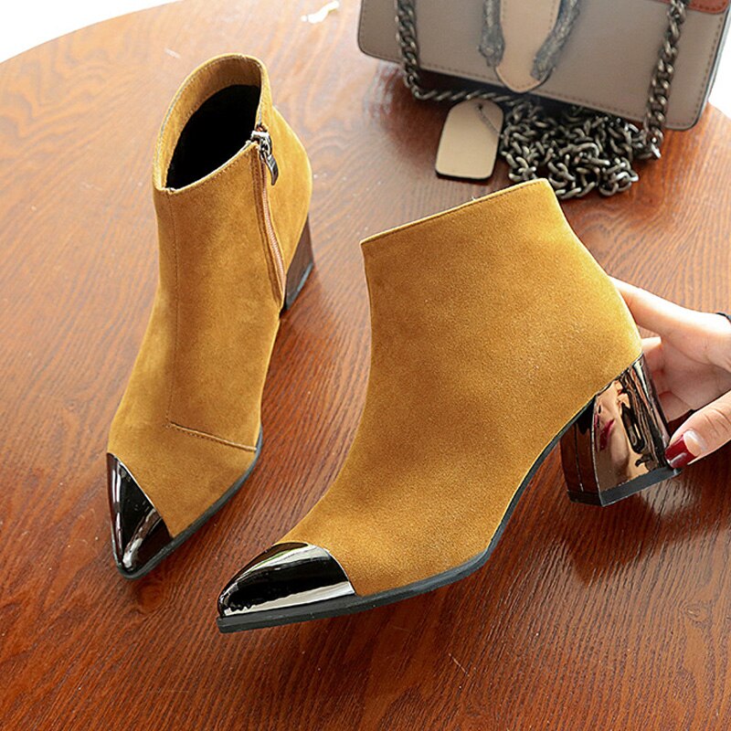 2021 Fashion Ladies High Heels Boots Warm Shoes Pointed toe Women Winter Chelsea Boots Women Ankle Boots Square Heel 6cm N046