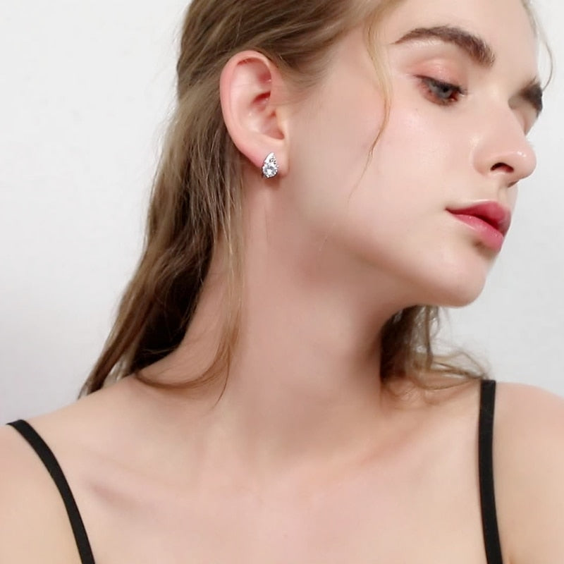 Schwarze Awn 2022 neue klassische silberne Farbe runde schwarze modische Spinell-Verpflichtungs-Band-Ohrringe für Frauen-Schmucksachen Bijoux I131