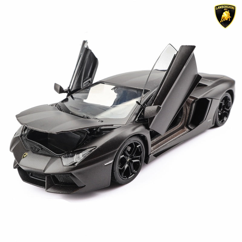 WELLY 1:24 Lamborghini Aventador LP700-4 coche de aleación modelo de coche deportivo Diecast cola coche ruedas juguetes para niños