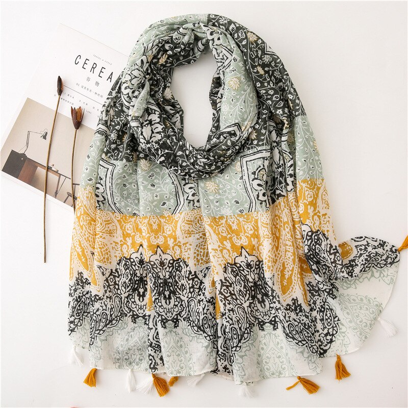 2020 fashion spring summer geometry printing cotton scarf with tassel fashion wraps shawls sunscreen beach hijabs wholesale