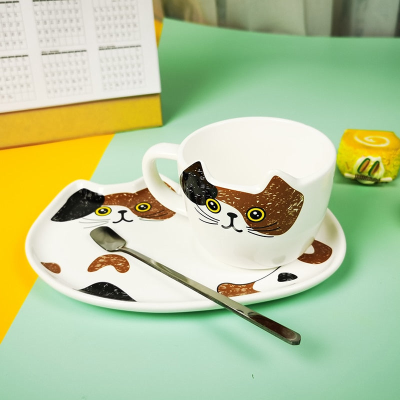 Juegos de tazas de café de cerámica con diseño de gato de dibujos animados, taza de té, plato de postre, conjunto creativo de taza de café y platillo, cuchara para regalar