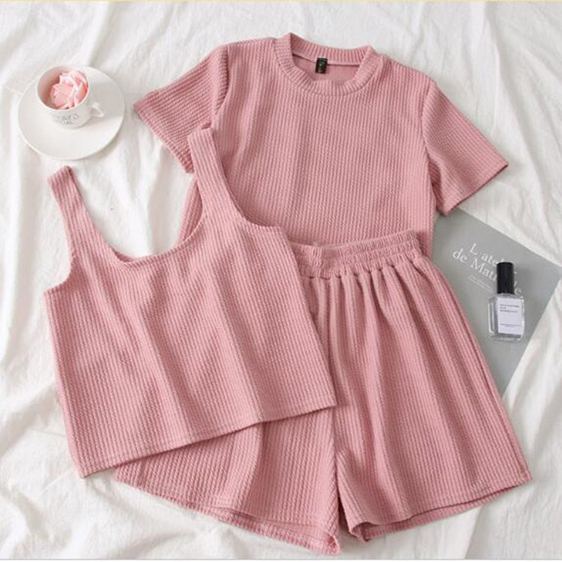 Heliar Pink O-Neck T-Shirt And Shorts And Camis Women Three Pcs Sets Pants Sets Femme Female Outfits 2022 Summer Suits Women