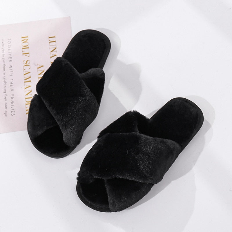 Winter Women House Slippers Cross Faux Fur Ins Fashion Warm Shoes New Indoor Warm Cotton Slippers Thickened Leak-Toe Fur Slides