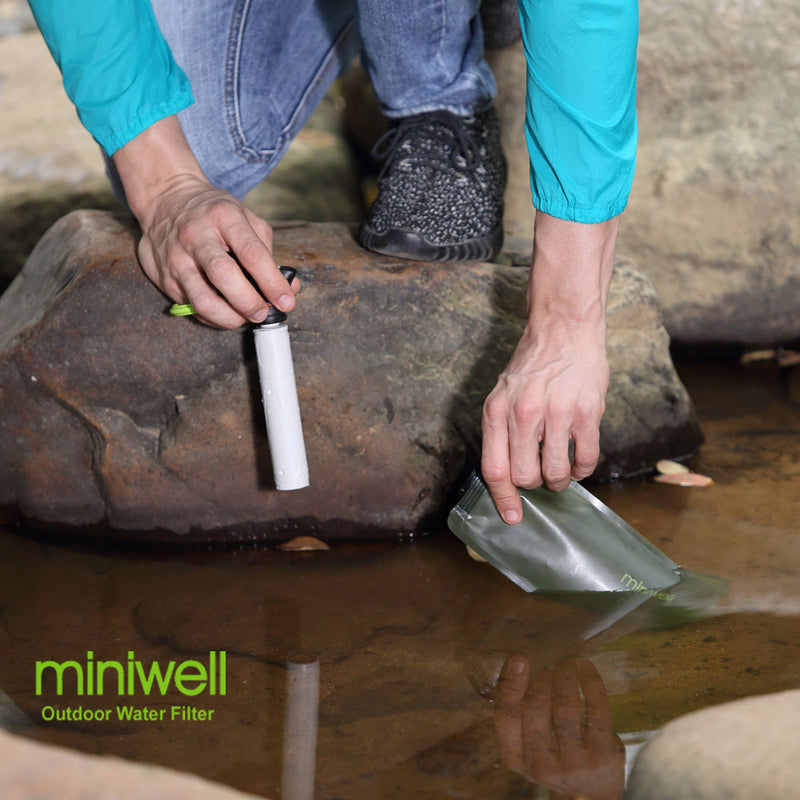 miniwell Survival Outdoor Camping Senderismo Purificación de agua portátil con bolsa Agua filtrada en movimiento