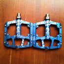 Nuevos pedales de bicicleta antideslizantes de 3 rodamientos sellados de aleación de aluminio CNC, pedales de bicicleta de montaña ultraligeros de pie plano, piezas de bicicleta MTB