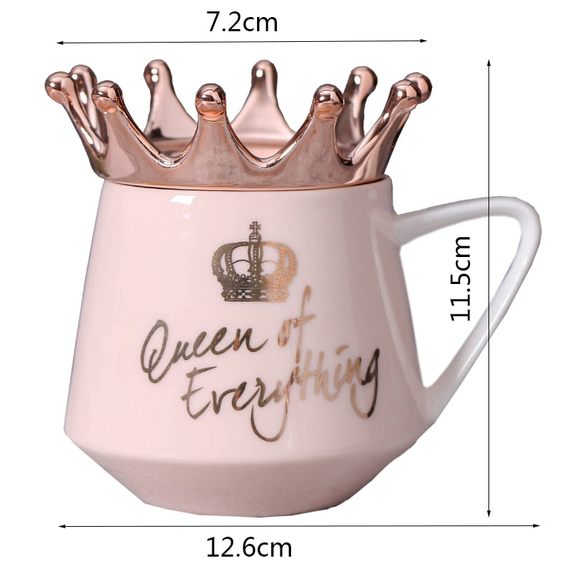 Corona creativa Taza de cerámica Taza de café linda Taza de leche con tapas de cuchara Taza de té de café Capacidad de 300 ml Tazas de agua Regalo de Navidad