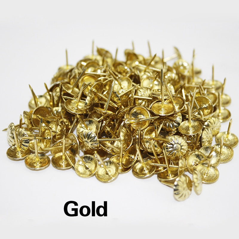 100 Stücke Gold Messing Dekorative Nägel Reißzwecken Angewandte Schmuck Geschenkbox Tisch Pins Möbelbeschläge Holzbearbeitungswerkzeug 11X16Mm