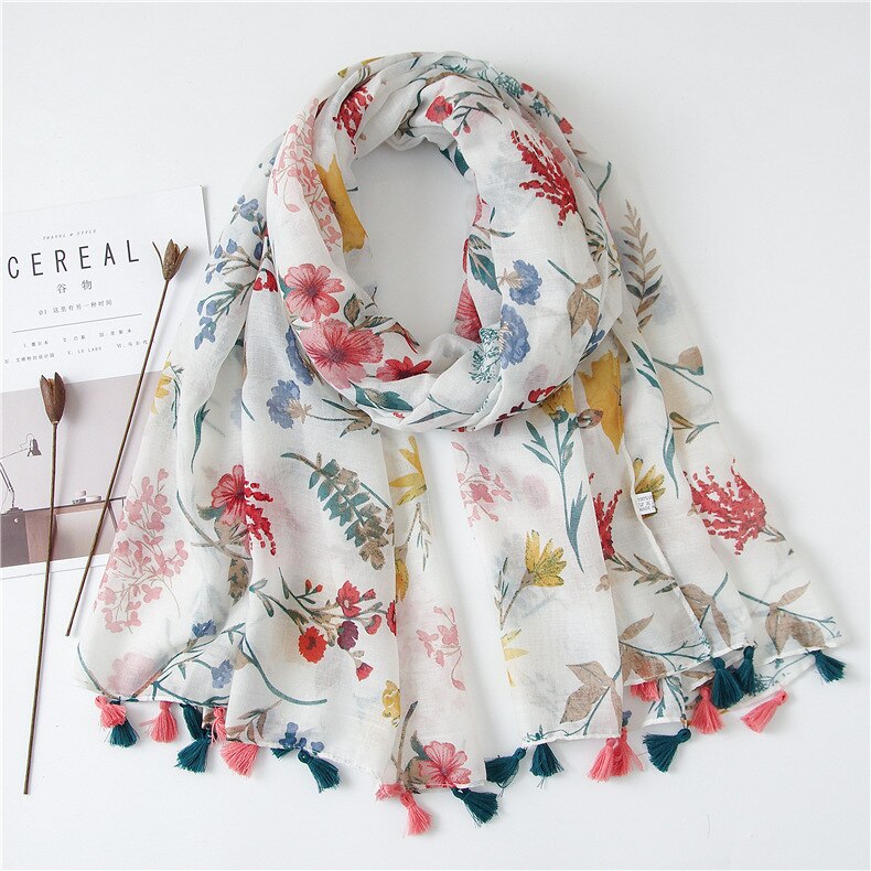 2020 fashion spring summer geometry printing cotton scarf with tassel fashion wraps shawls sunscreen beach hijabs wholesale