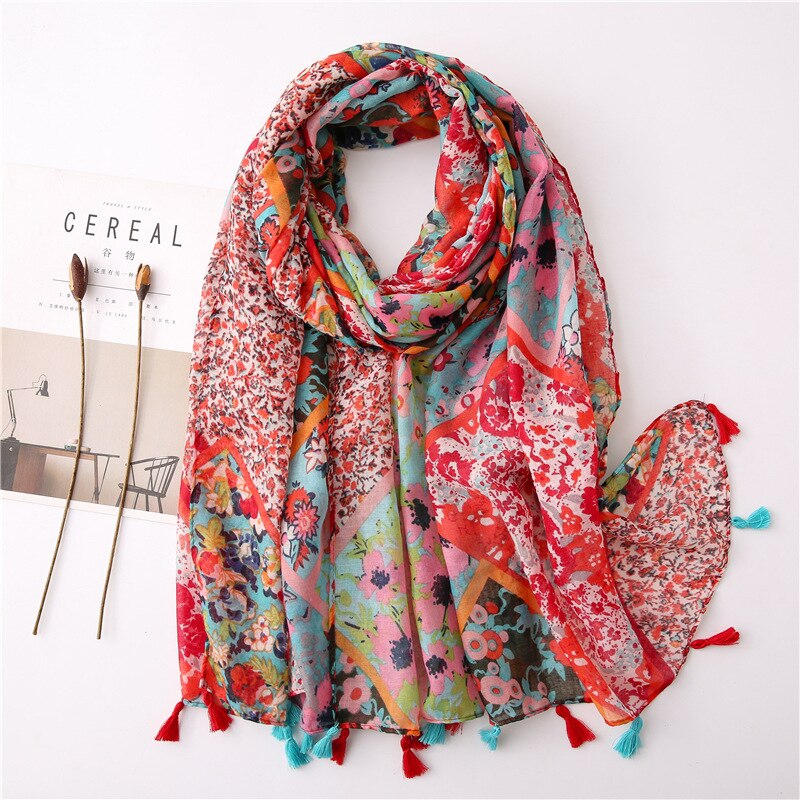 2020 fashion spring summer geometry printing cotton scarf with tassel fashion wraps shawls sunscreen beach hijabs wholesale