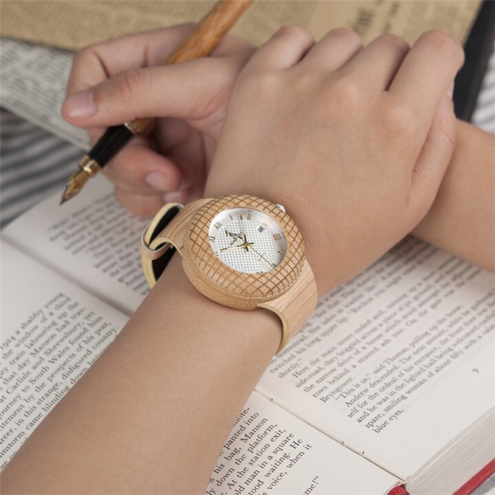 BOBOBIRD Uhr Mode Holz Armbanduhren Geschenk für Männer Frauen reloj mujer Promotion Sale montre homme 2020 in Boxen