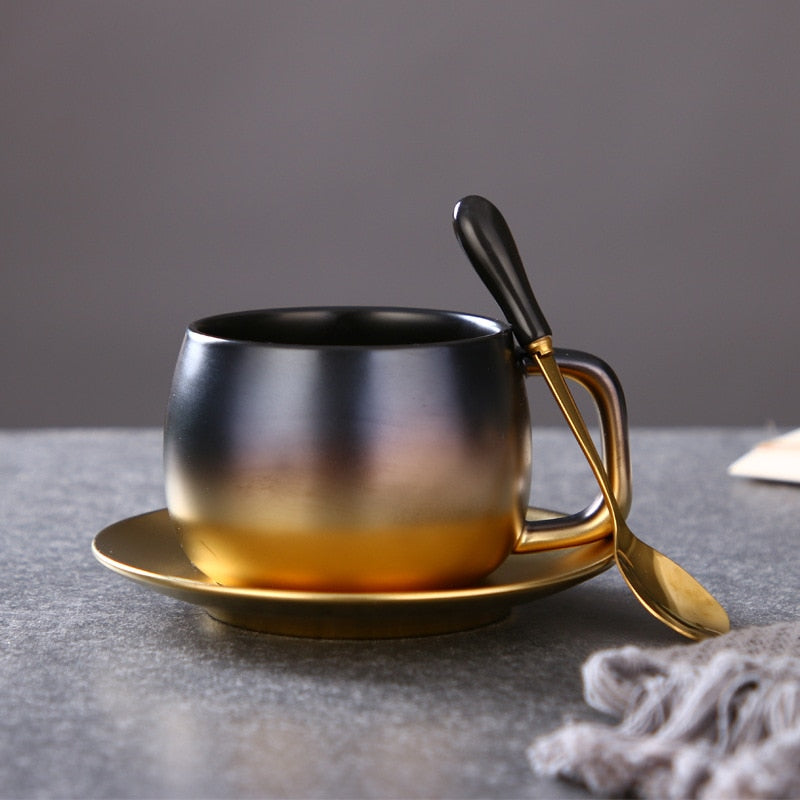 Taza de café de cerámica de oro negro de lujo, juego de taza y platillo de leche para desayuno, café expreso, té, con cuchara y platillo, juego de caja de regalo