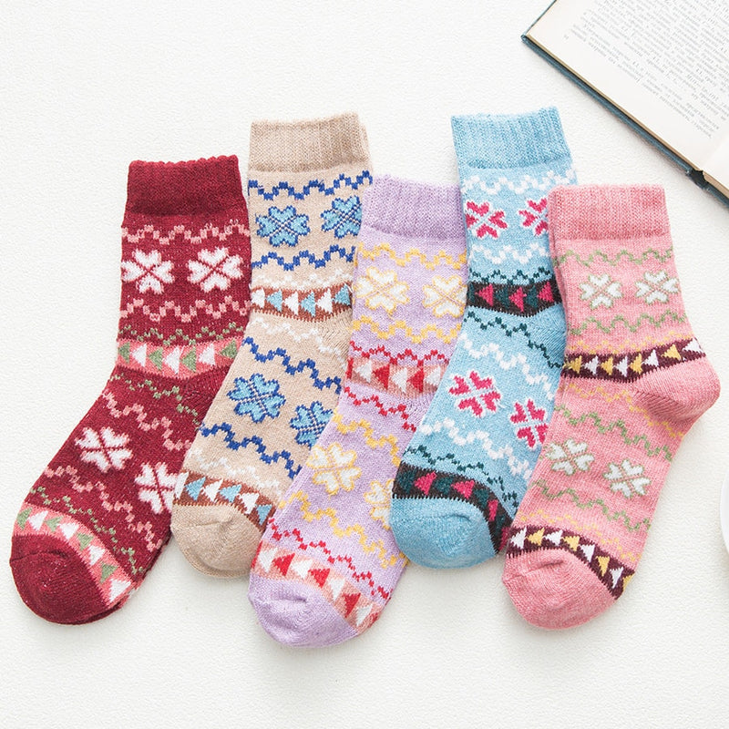 HSS Brand 5 Pairs High Quality Women Winter Socks Vintage Patchwork Rabbit Wool Sock Thicken Warm Thermal Cotton Socks