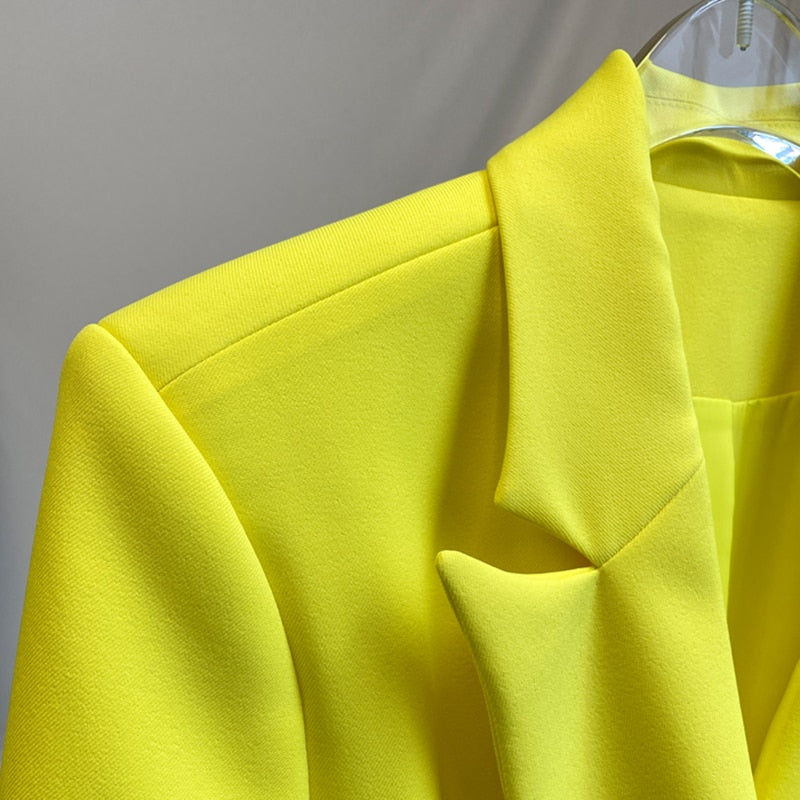 TWOTWINSTYLE Minimalistischer Blazer für Frauen gekerbte Langarm-beiläufige große Größen-Mantel-weibliche Mode-Kleidung 2022 Herbst neu