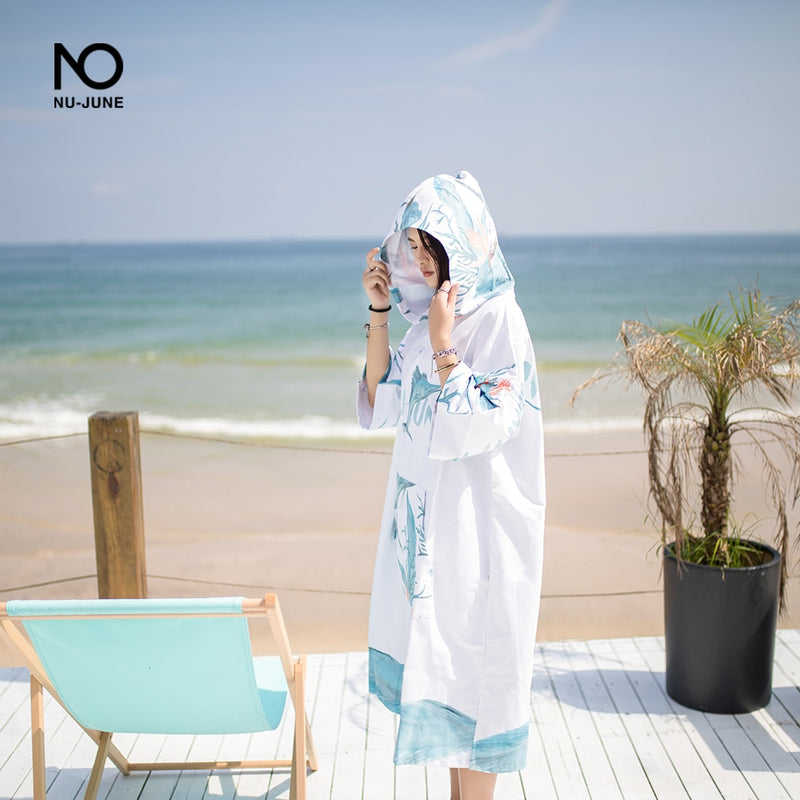 Nu-June Mikrofaser-Drucken Wickelmantel Badetuch Outdoor Kapuzen Strandtuch Poncho Frauen Mann Schwimmen Tauchen Bademantel Umhang