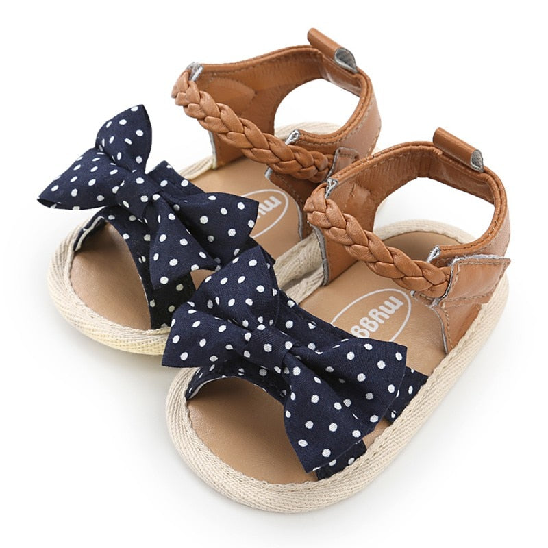 ¡Novedad de 2021! Zapatos de suela blanda de PU para bebés y niñas, zapatos de lona con lazo para primeros pasos, mocasines de verano a la moda para niños pequeños