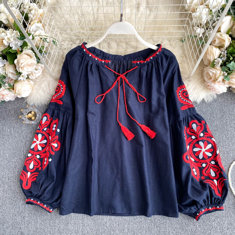 Women's Retro Blouse National Style Embroidered Lace-Up Tassel V-Neck Lantern Sleeve Tops Loose All-Match Female Blusa GK536