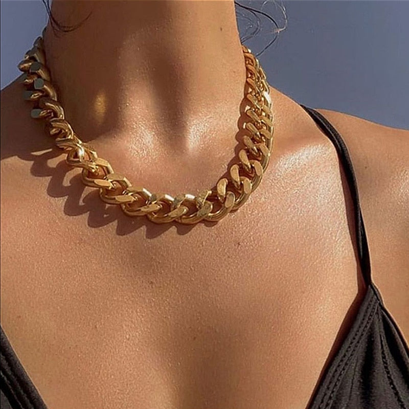 Collar de cadena de serpiente fina 2021 para mujer, Collar de moda, gargantilla de oro, collares, accesorios de fiesta, joyería minimalista