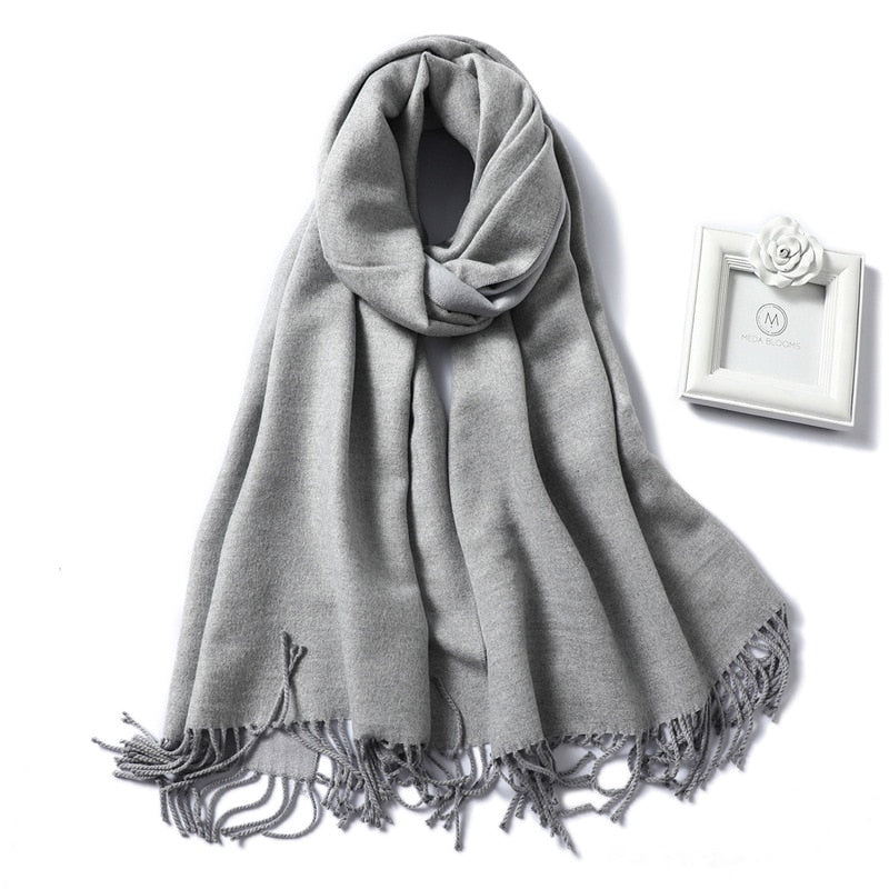 Winter-Kaschmir-Schal-Frauen-dicke warme Tücher wickelt Dame feste Schal-Art- und Weisequasten-Pashmina-Decke-Qualitäts-Foulard 2022 neu ein