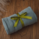 4 unids/set de juguetes de baño para bebés, manta de algodón de Color sólido, cepillo de hitos para bebés, pulsera con sonajero, productos de regalo de baño para bebés para niños