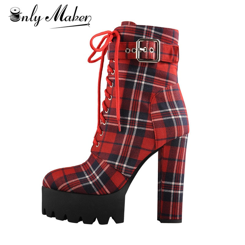 Botines de plataforma para mujer de OnlyMaker, botines de punta redonda con cremallera lateral y cordones de tela escocesa roja con correa y hebilla para invierno